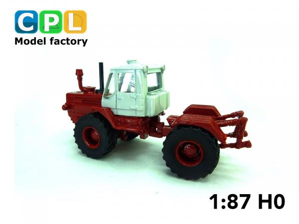 Traktor T150-K Charkiv rot - weiß
